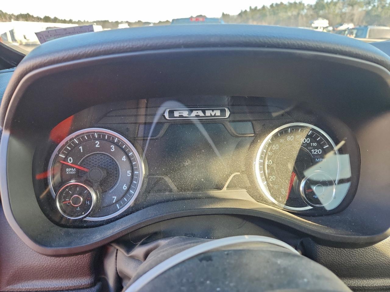 2023 RAM 1500 BIG HORN/LONE STAR photo 9