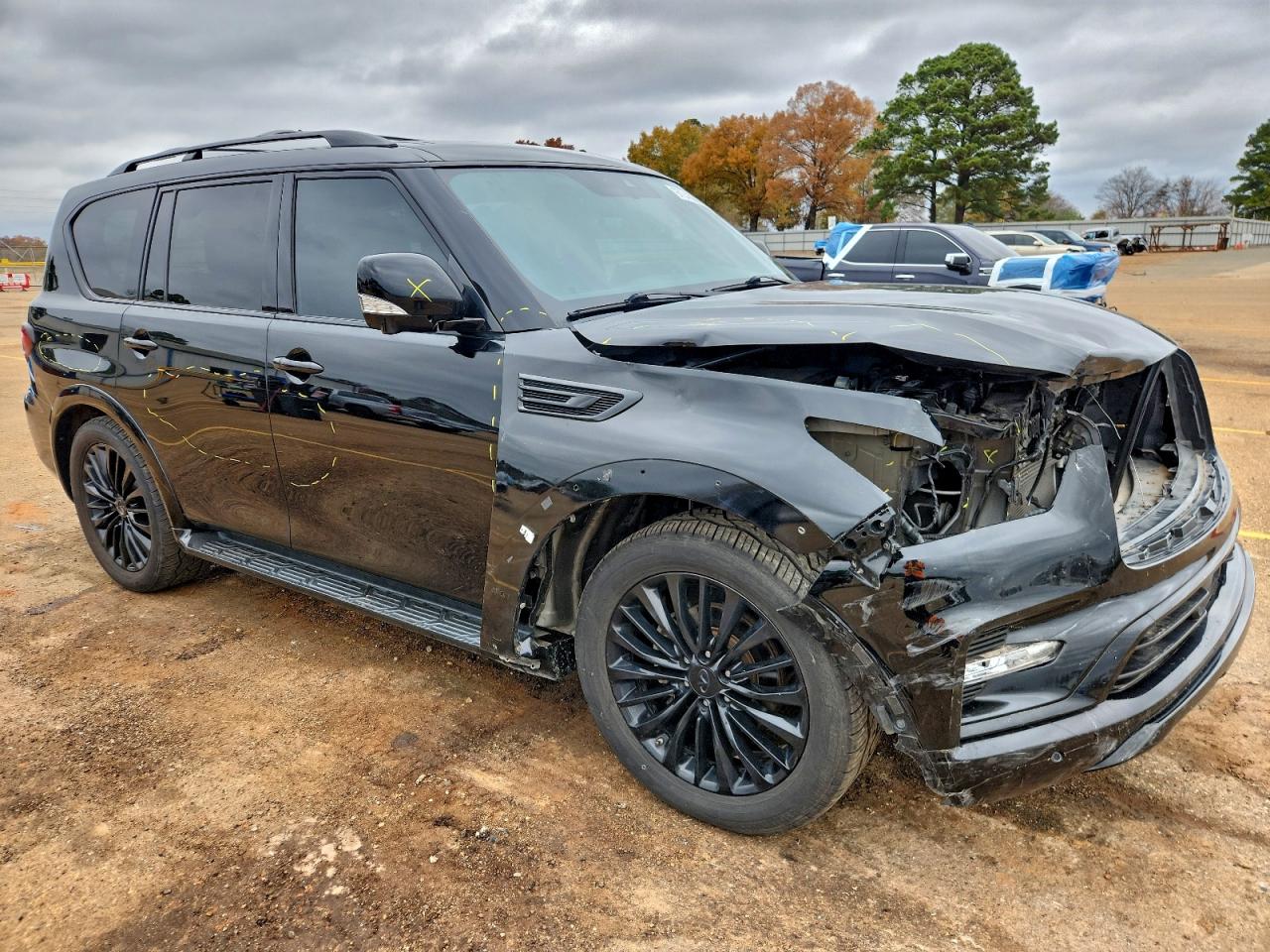 2022 INFINITI QX80 SENSORY photo 4