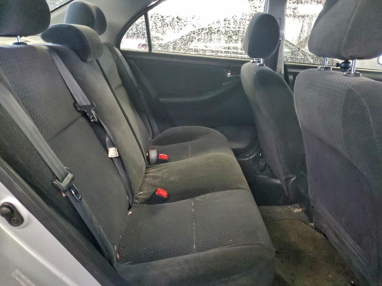 2005 TOYOTA COROLLA CE photo 19