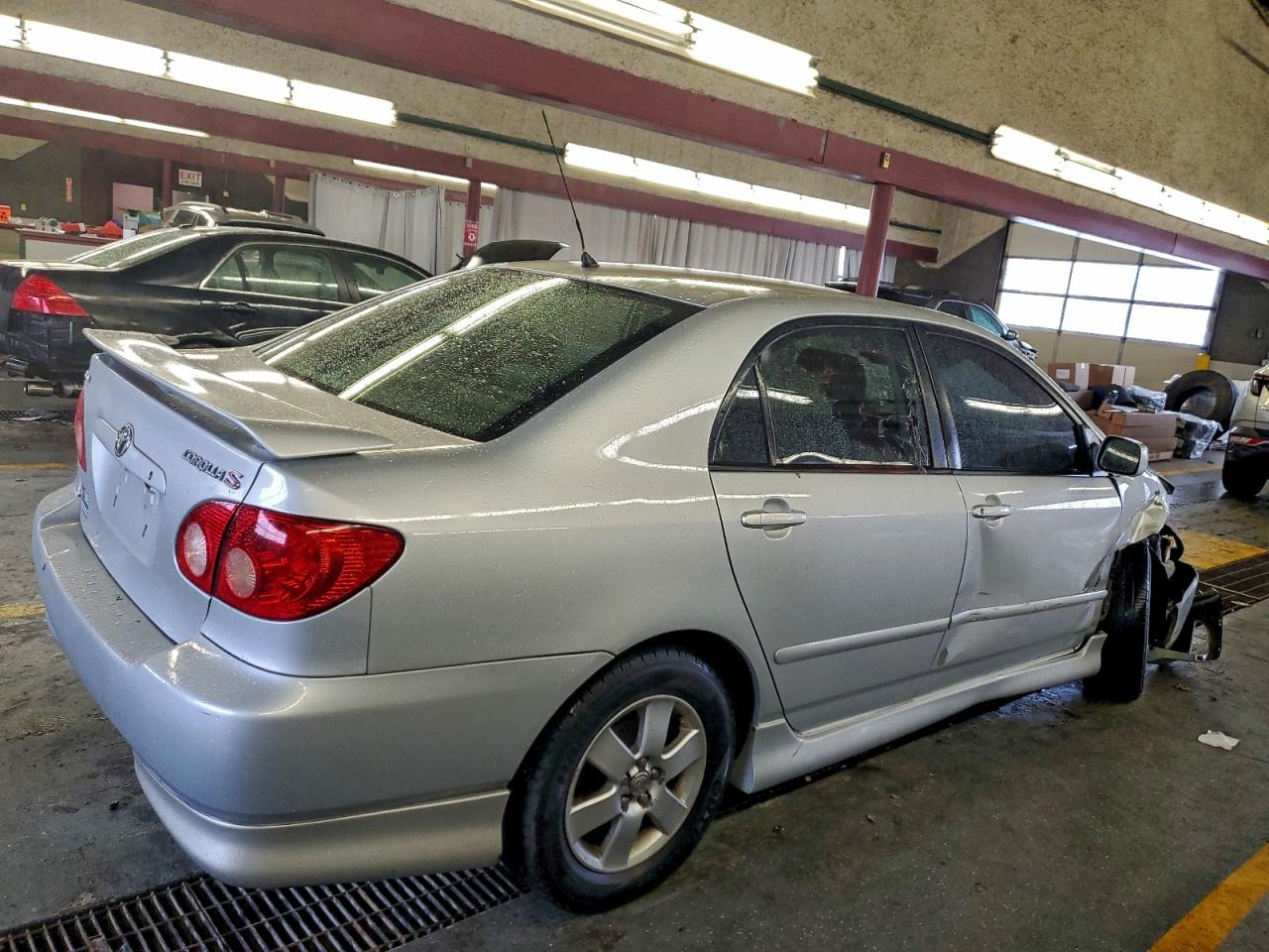 2005 TOYOTA COROLLA CE photo 5