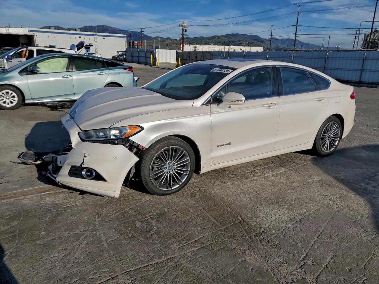 2013 FORD FUSION