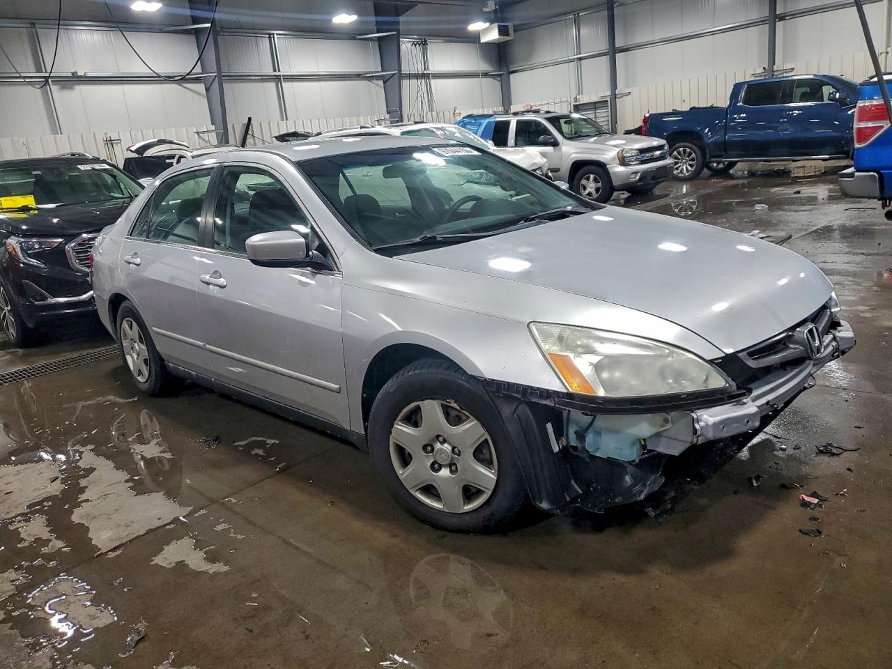 2005 HONDA ACCORD LX photo 4