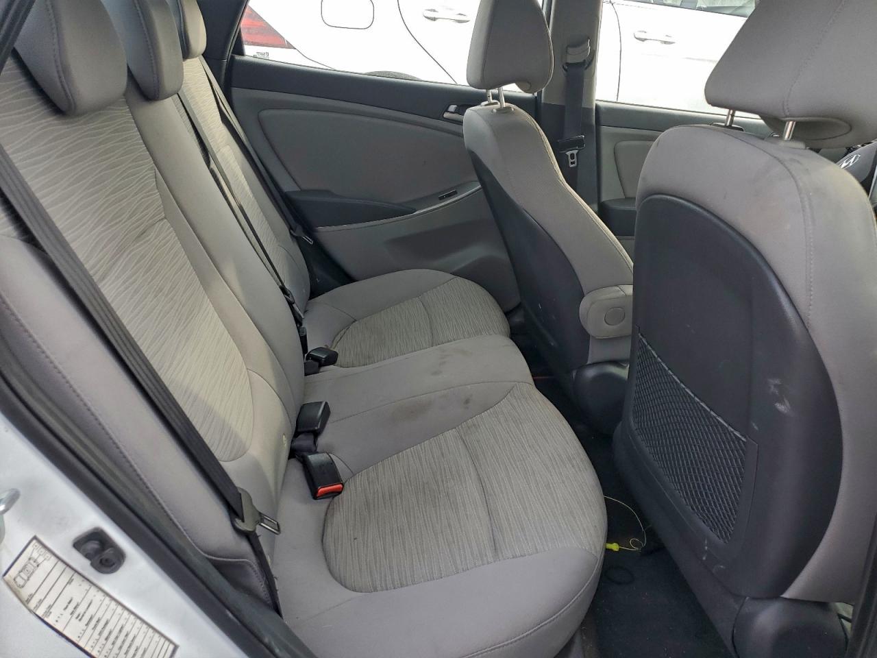 2017 HYUNDAI ACCENT SE photo 10