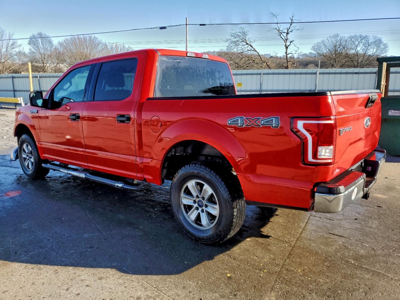 2017 FORD F150 SUPERCREW photo 2
