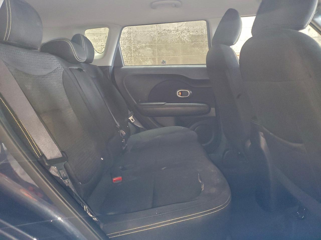 2015 KIA SOUL + photo 11