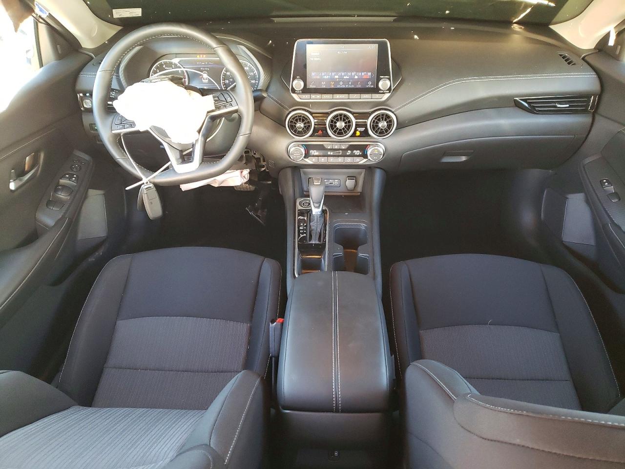 2025 NISSAN SENTRA SV photo 8