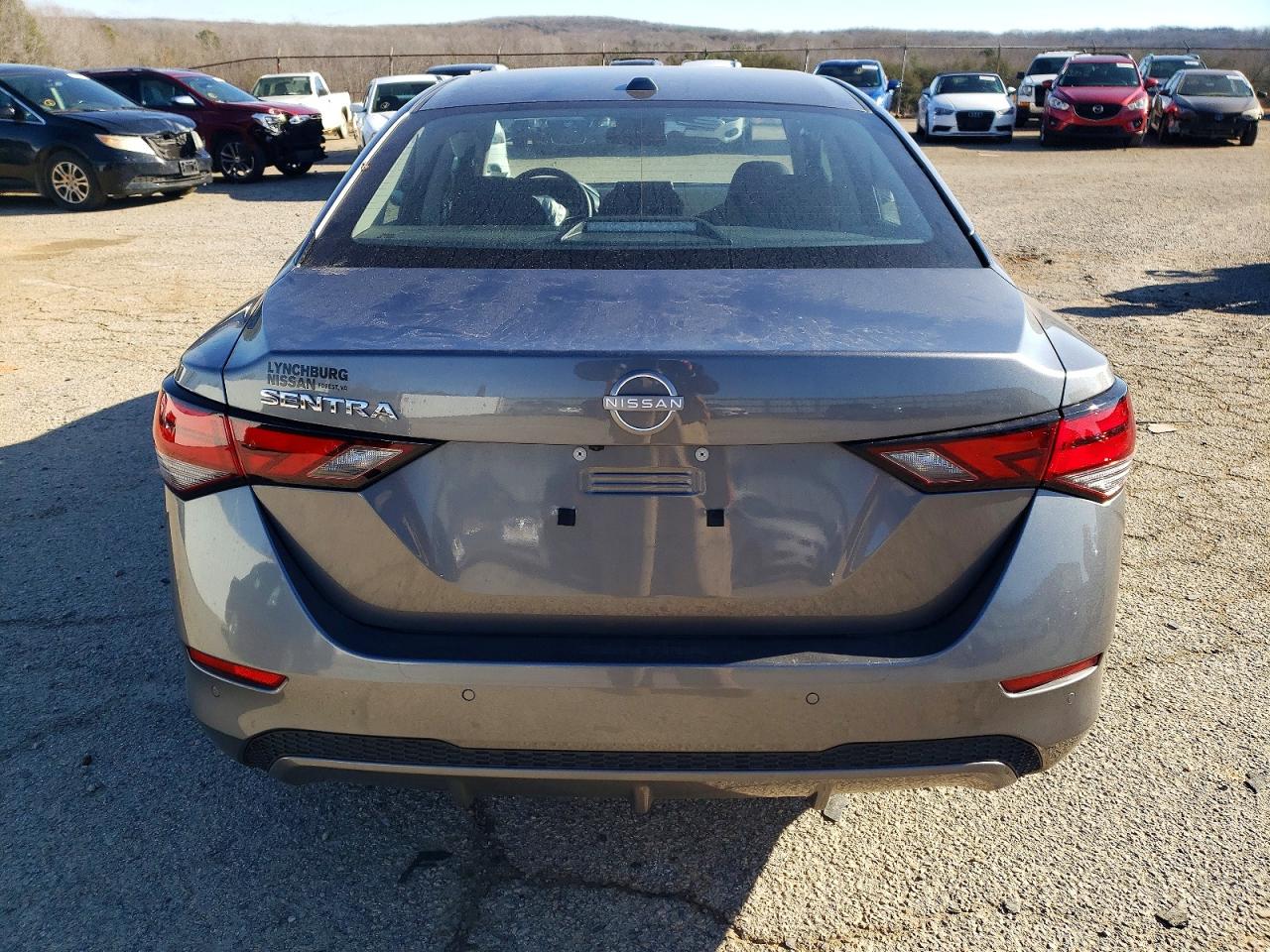 2025 NISSAN SENTRA SV photo 6
