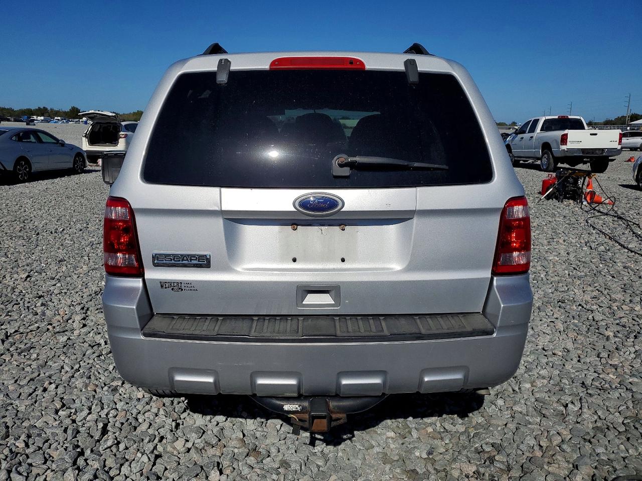 2012 FORD ESCAPE XLT photo 6