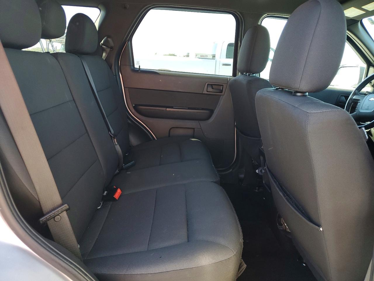2012 FORD ESCAPE XLT photo 10