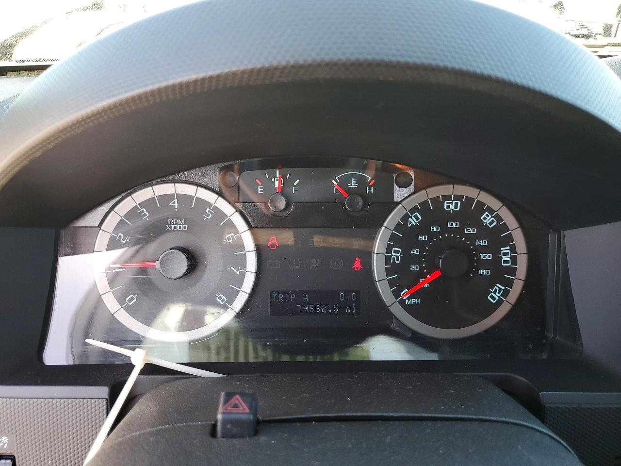 2012 FORD ESCAPE XLT photo 9