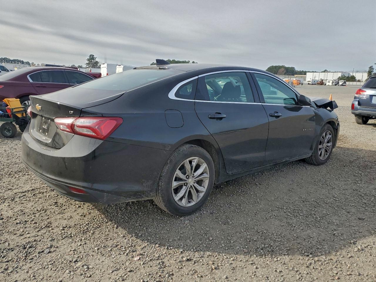 2020 CHEVROLET MALIBU LT photo 3