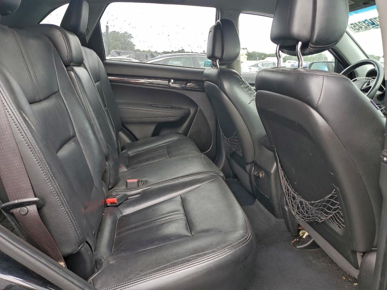 2011 KIA SORENTO BASE photo 11