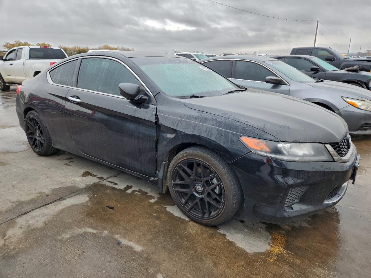 2013 HONDA ACCORD LX-S photo 4