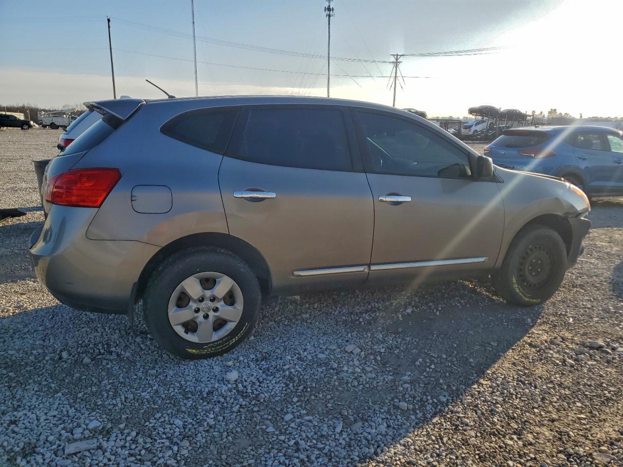 2011 NISSAN ROGUE S photo 3