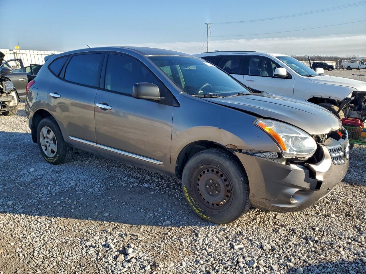 2011 NISSAN ROGUE S photo 4