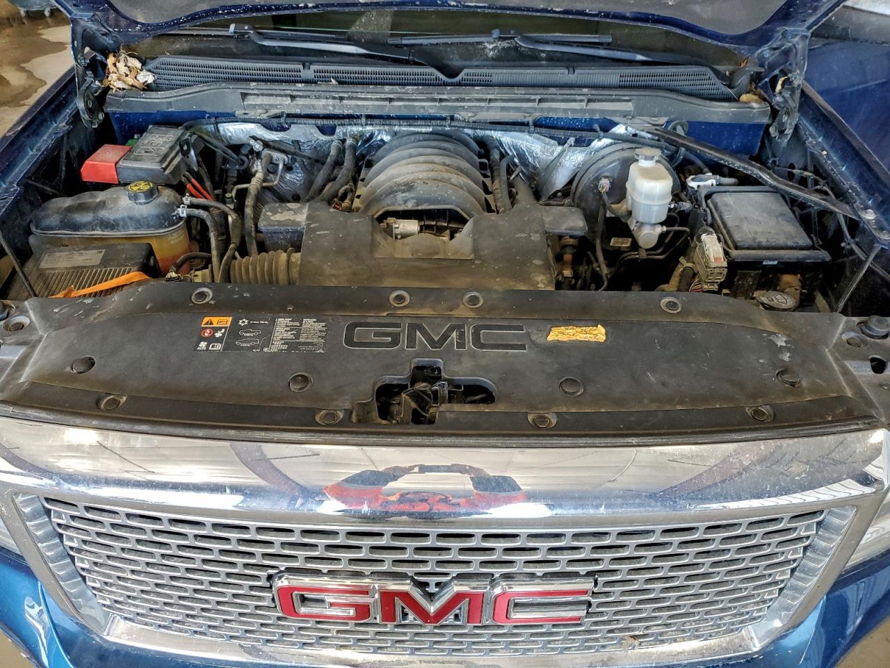 2015 GMC SIERRA K1500 DENALI photo 11