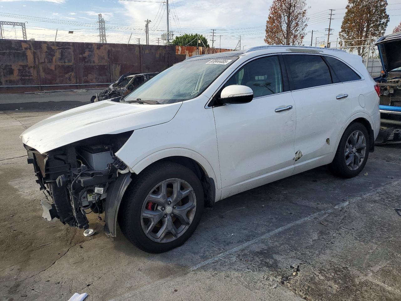 2016 KIA SORENTO