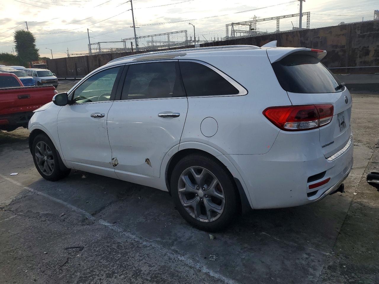 2016 KIA SORENTO SX photo 2