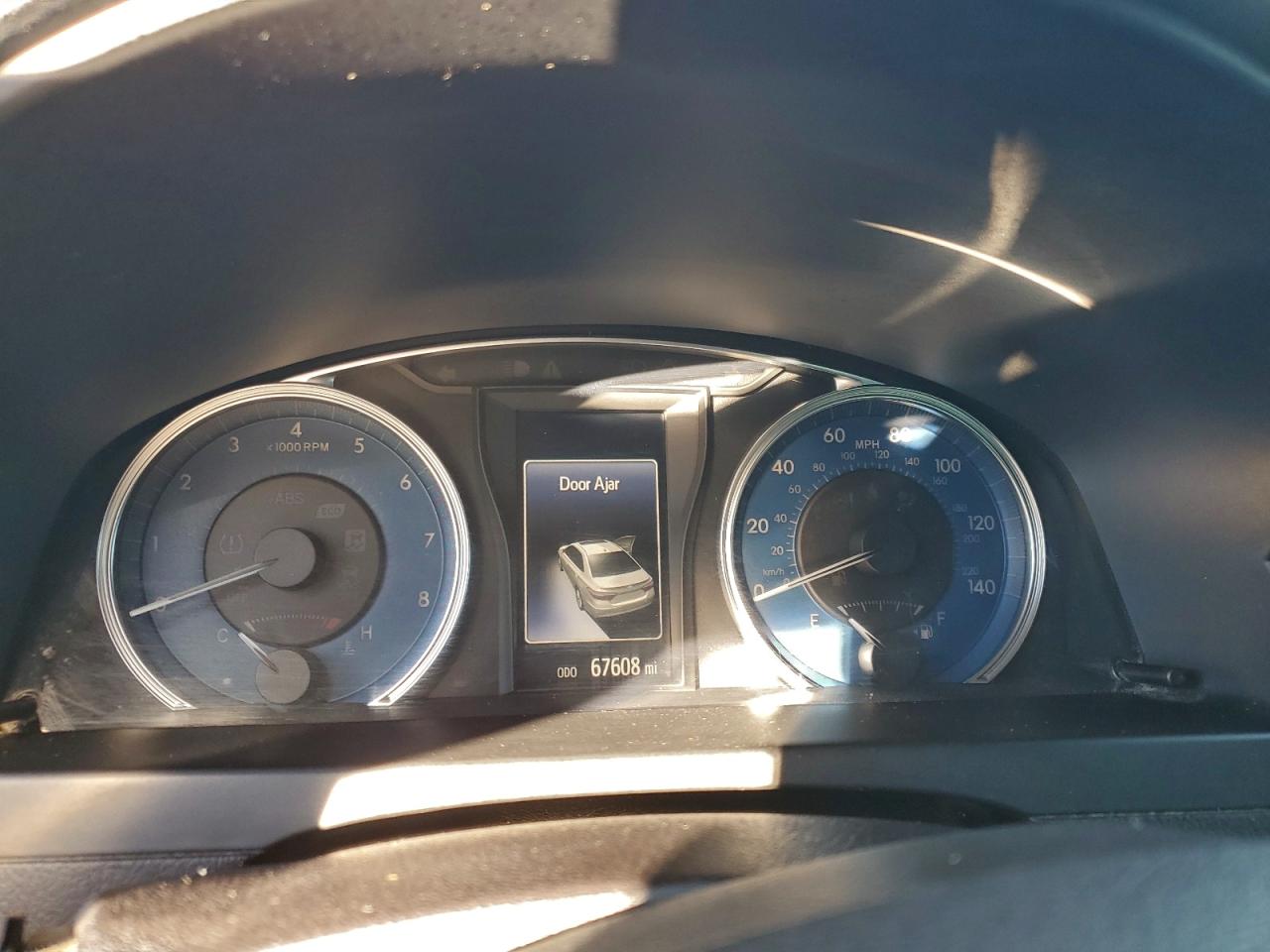 2017 TOYOTA CAMRY LE photo 25
