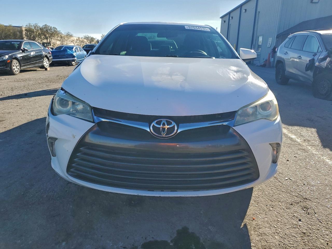 2017 TOYOTA CAMRY LE photo 13
