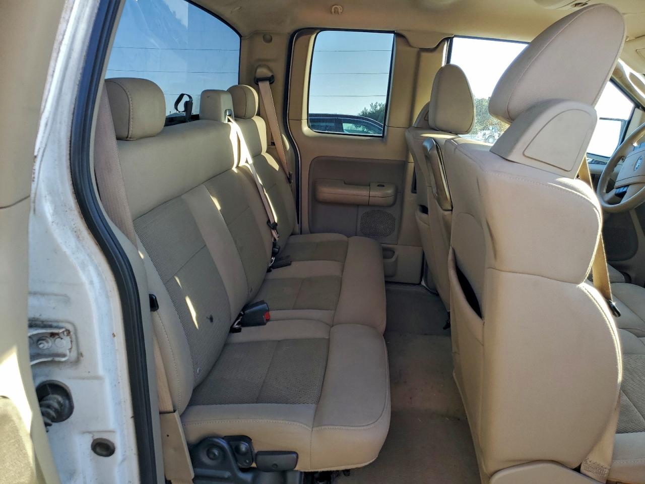 2004 FORD F150 photo 19