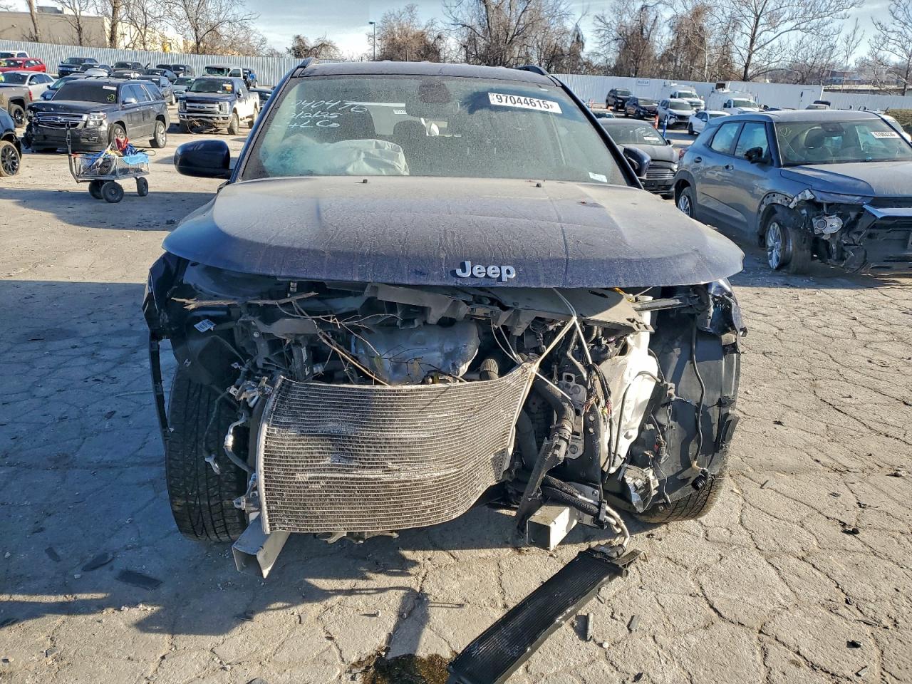 2019 JEEP COMPASS LATITUDE photo 13