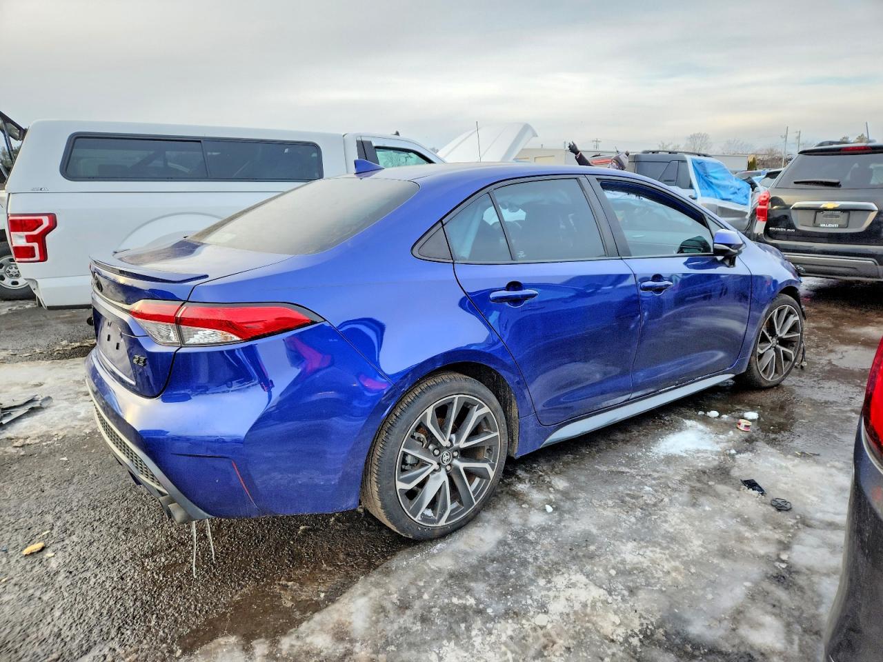 2022 TOYOTA COROLLA SE photo 5