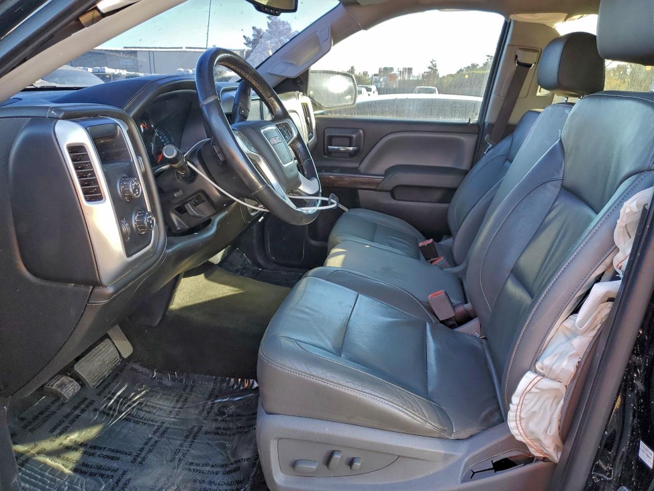 2017 GMC SIERRA K1500 SLT photo 7