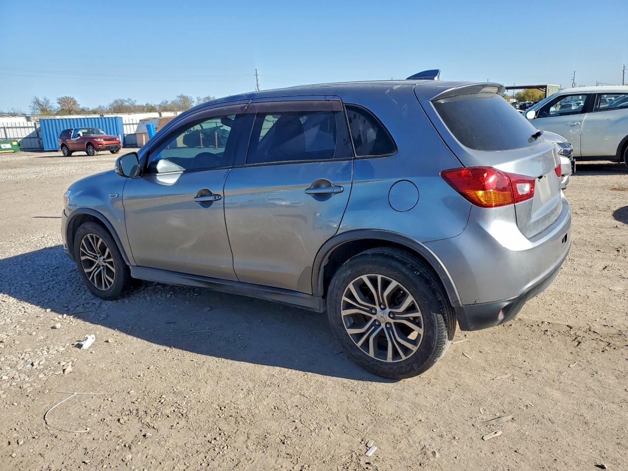2017 MITSUBISHI OUTLANDER SPORT ES photo 2