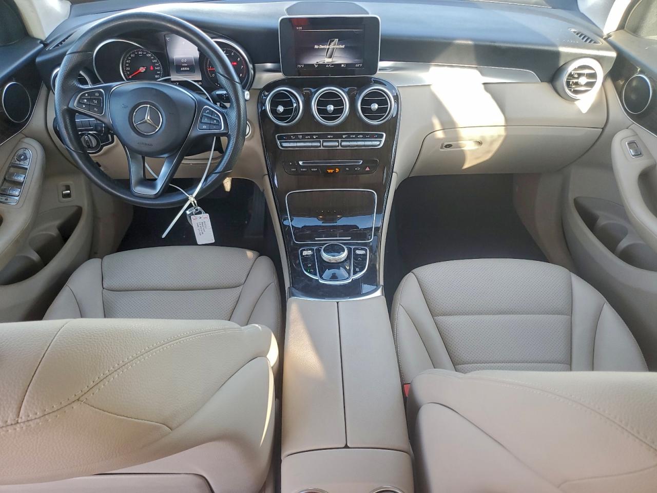 2018 MERCEDES-BENZ GLC 300 photo 15