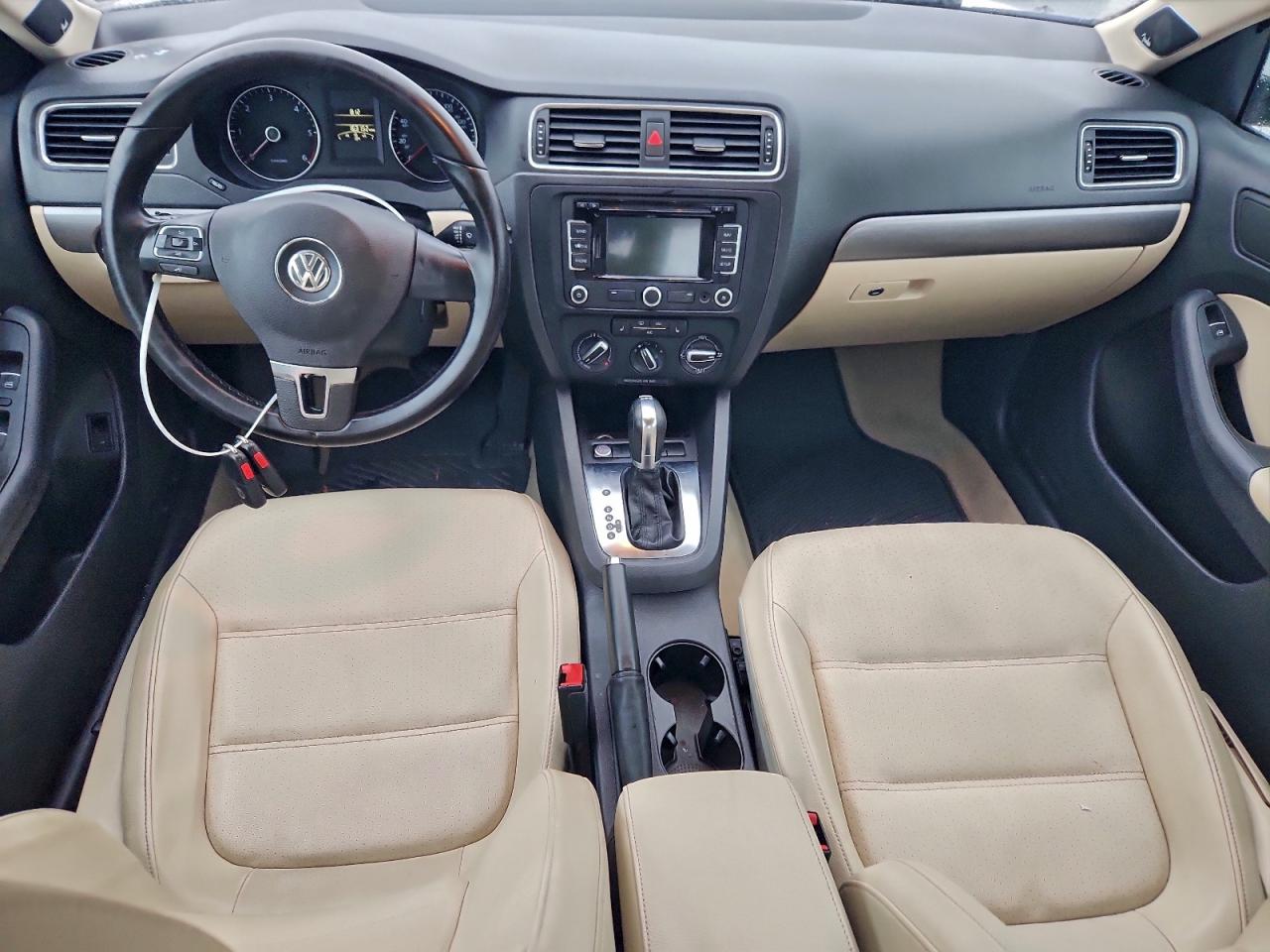 2013 VOLKSWAGEN JETTA TDI photo 15