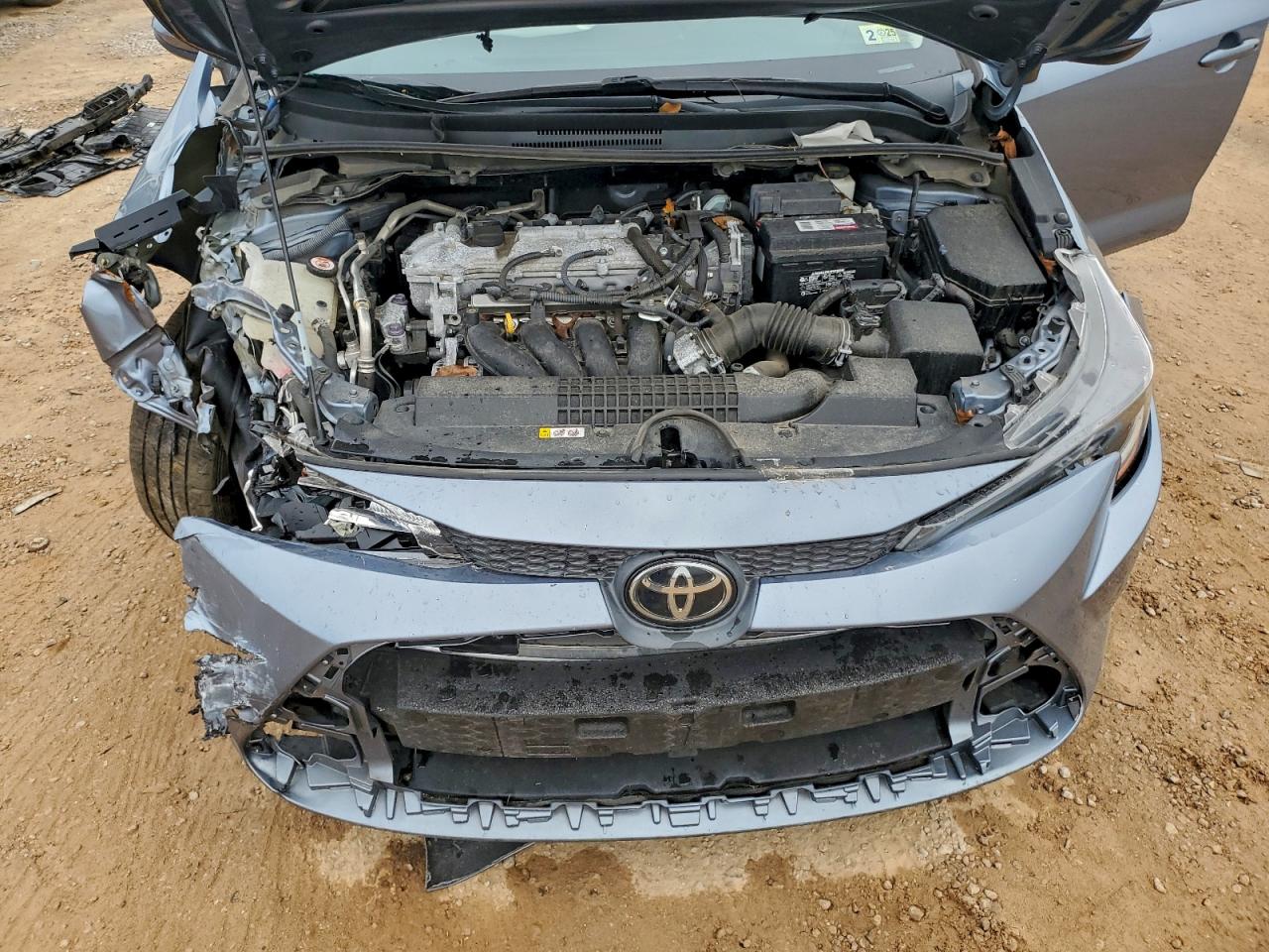 2021 TOYOTA COROLLA LE photo 11