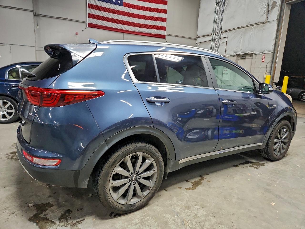 2018 KIA SPORTAGE EX photo 5