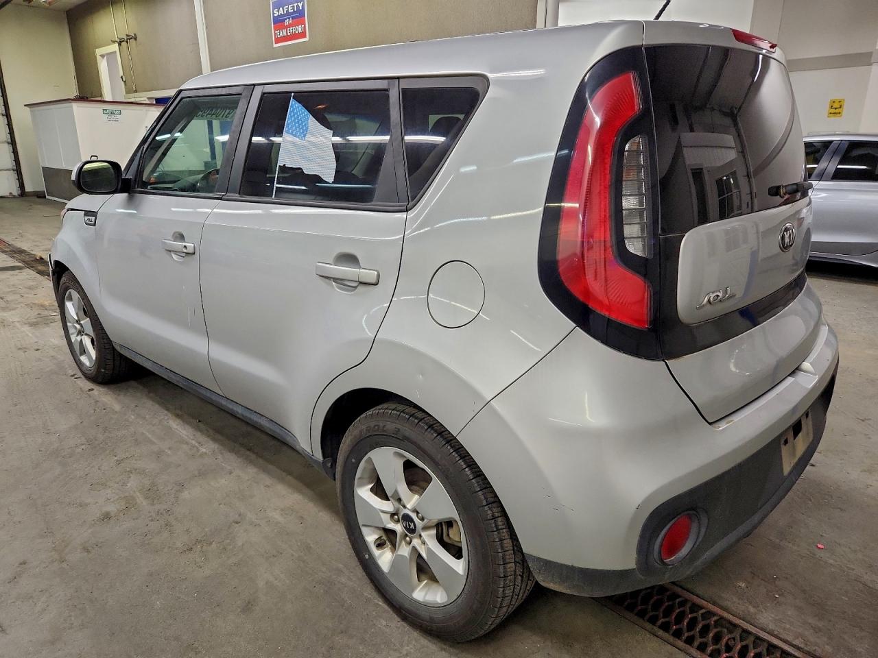 2017 KIA SOUL photo 2