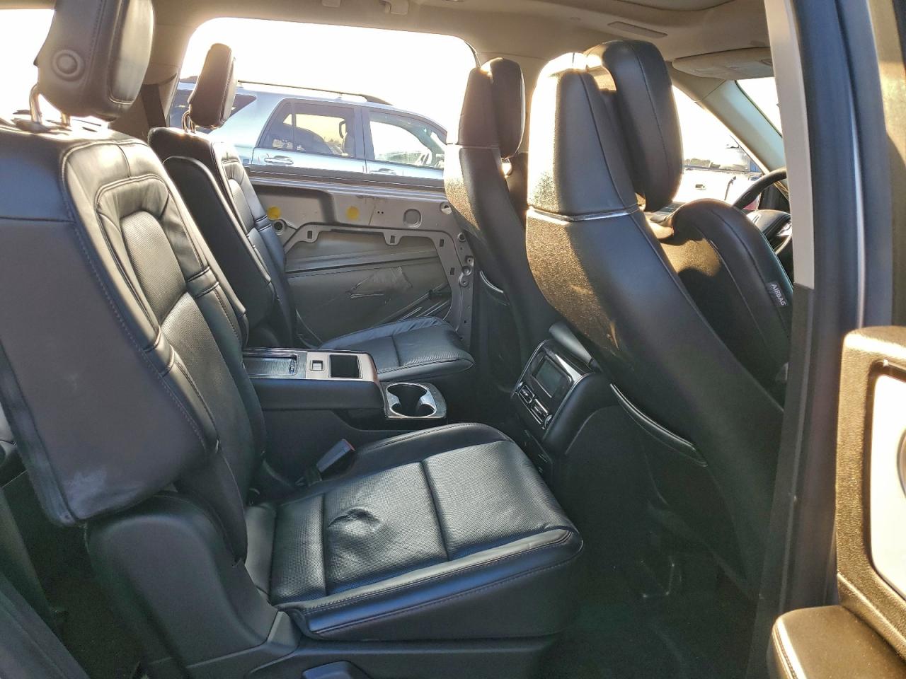 2020 LINCOLN AVIATOR RESERVE photo 11