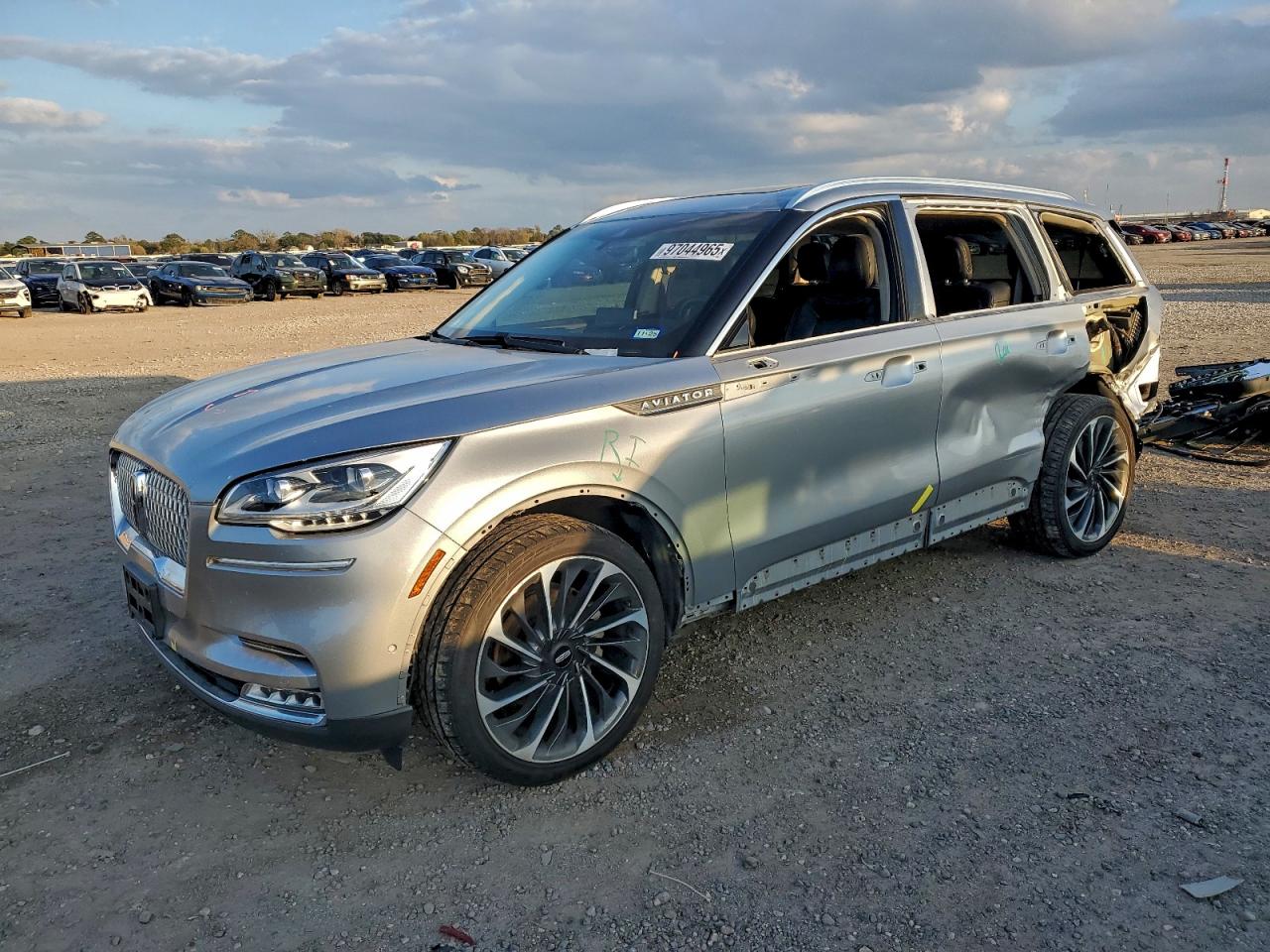 2020 LINCOLN AVIATOR