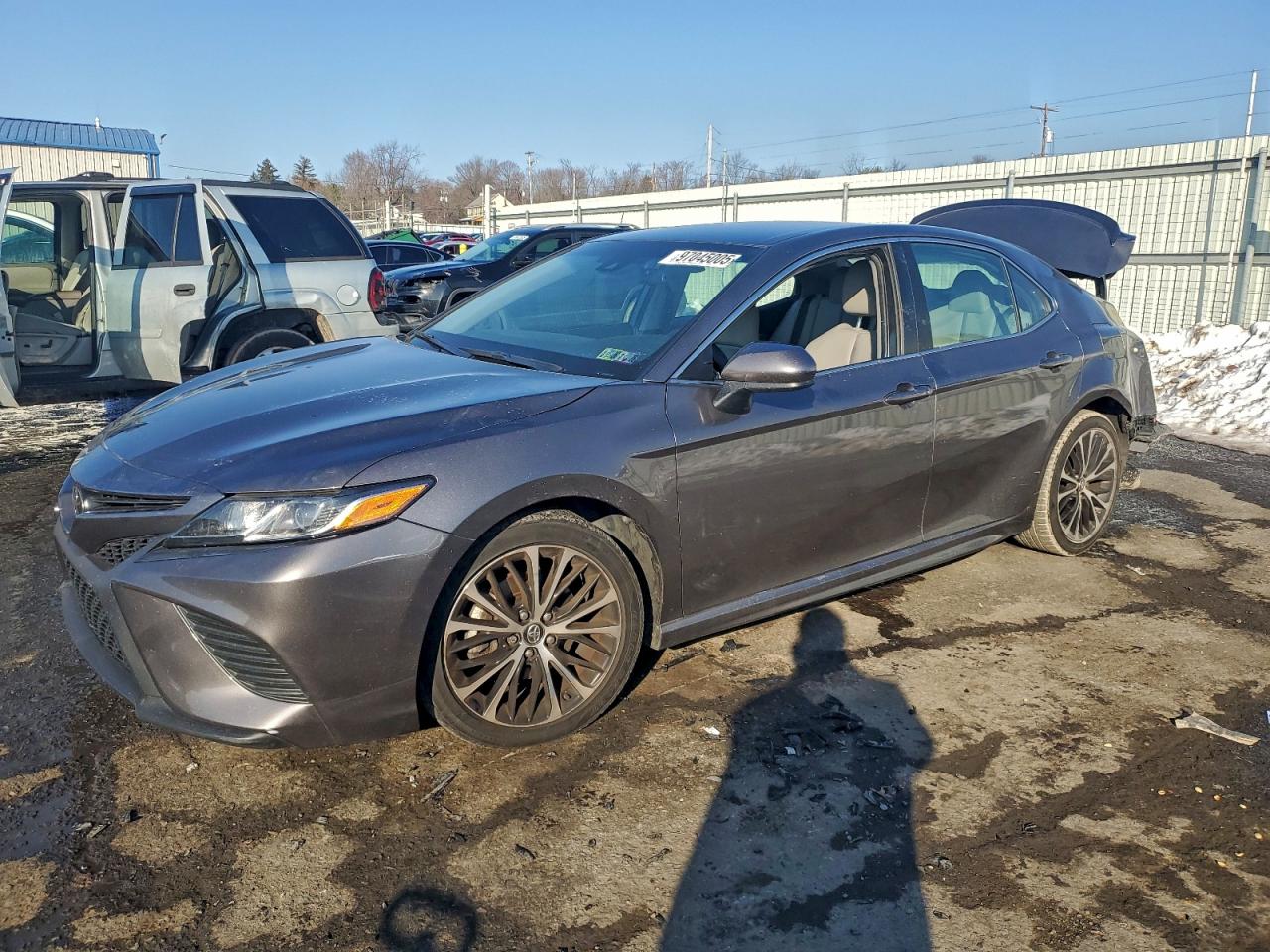 2018 TOYOTA CAMRY