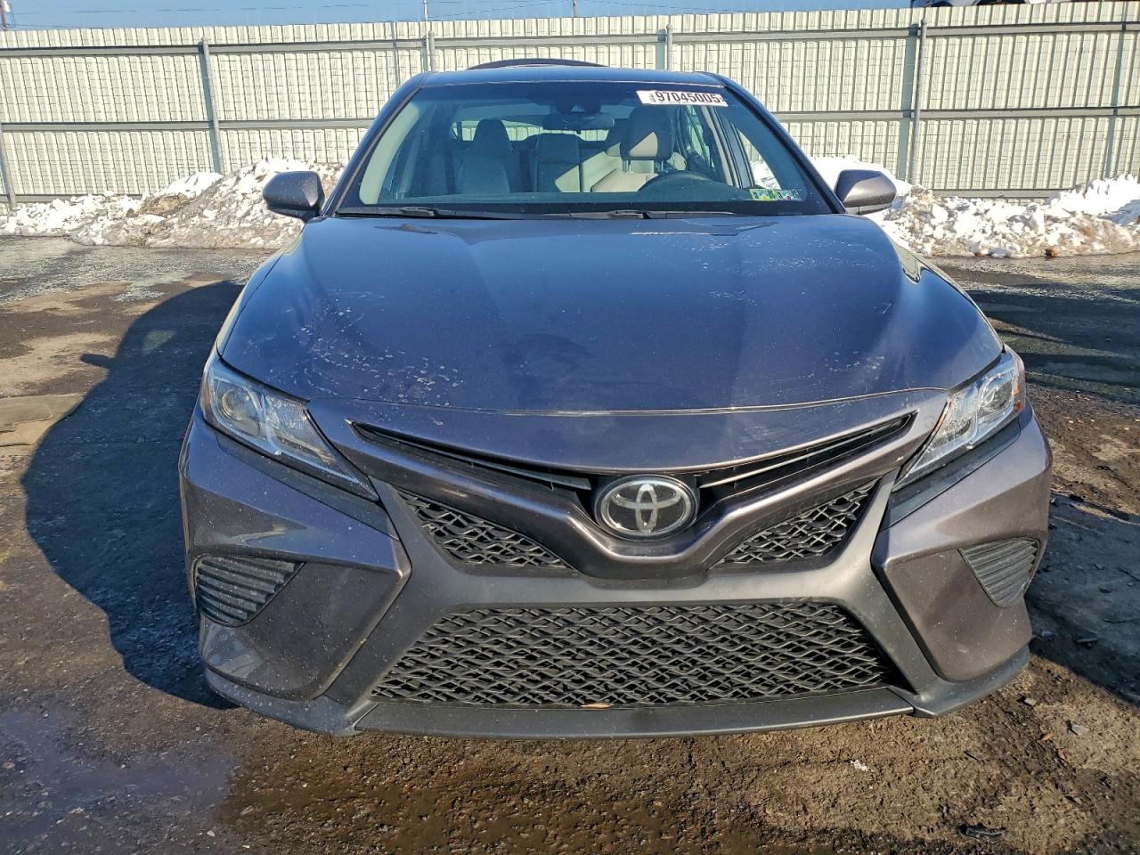 2018 TOYOTA CAMRY L photo 9