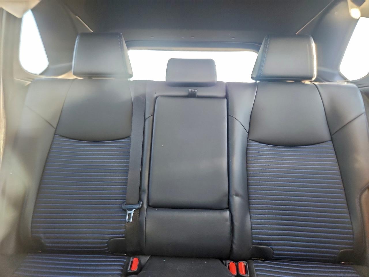 2025 TOYOTA RAV4 XSE photo 10