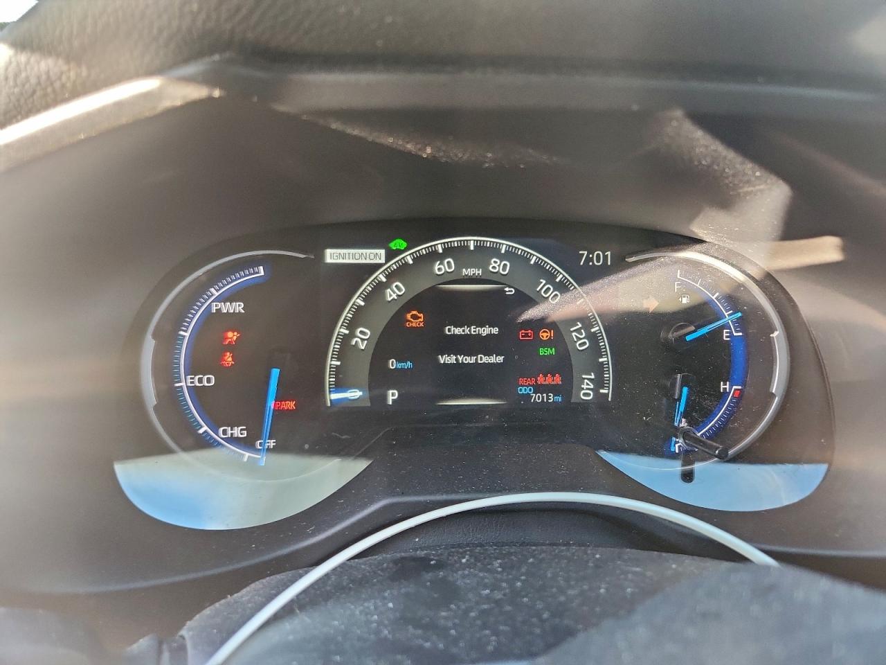 2025 TOYOTA RAV4 XSE photo 9