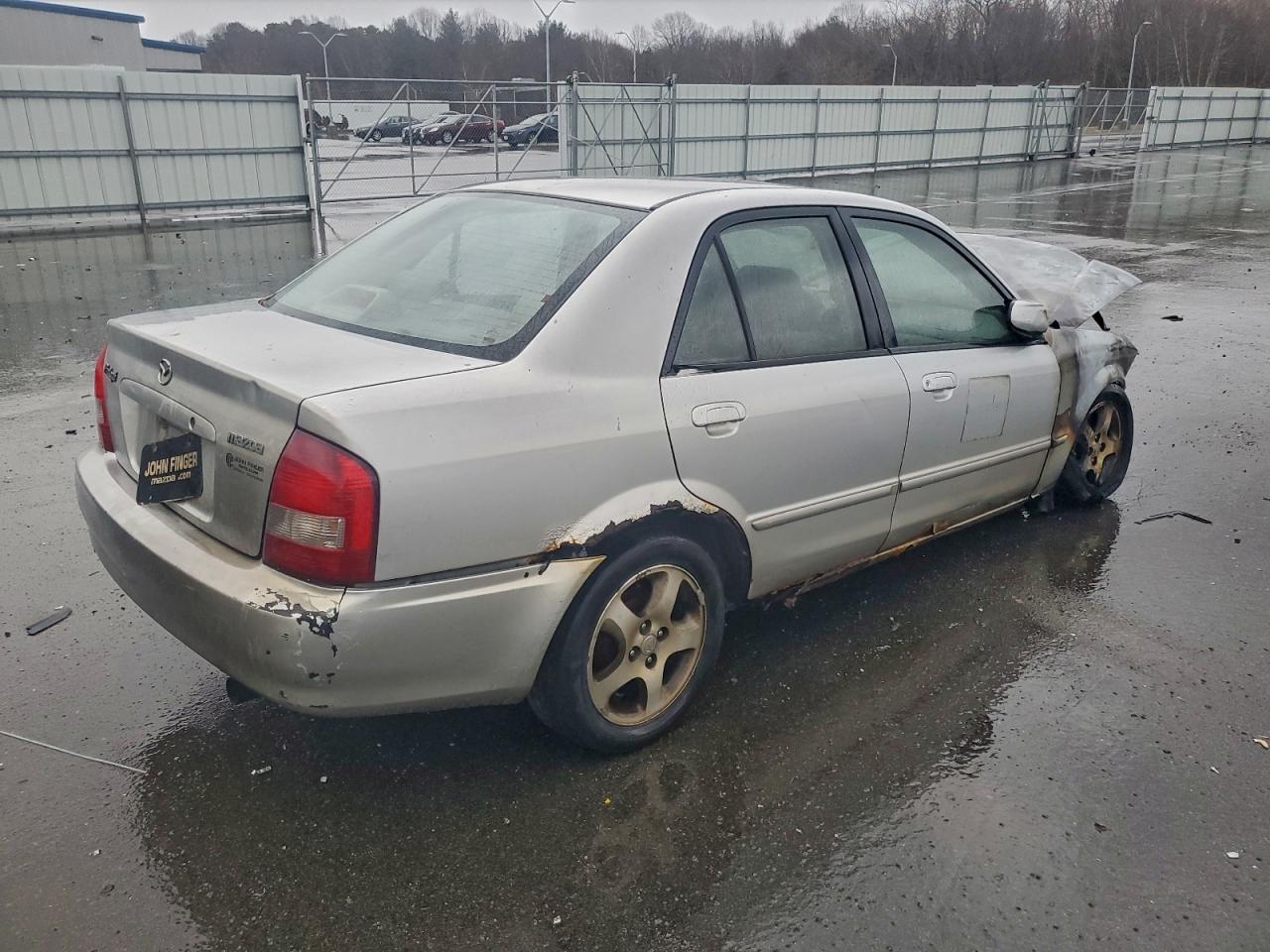 2002 MAZDA PROTEGE DX photo 3