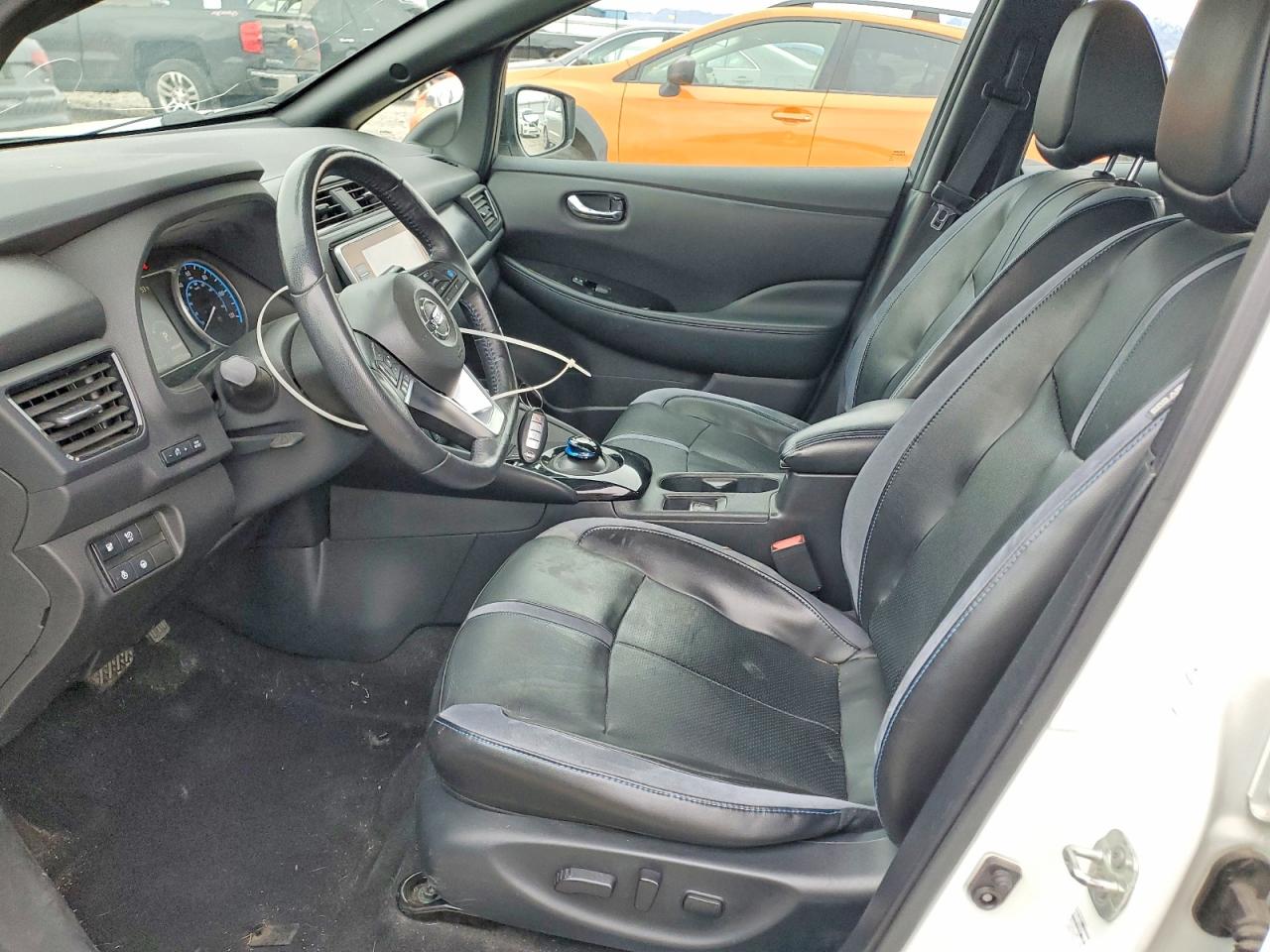 2021 NISSAN LEAF SL PLUS photo 7