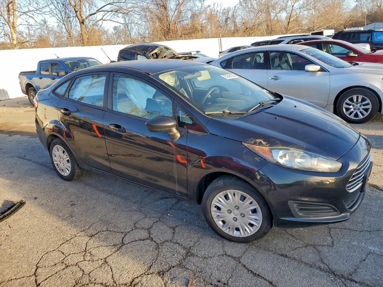 2015 FORD FIESTA S photo 4