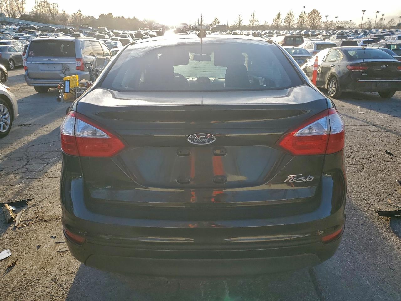 2015 FORD FIESTA S photo 6