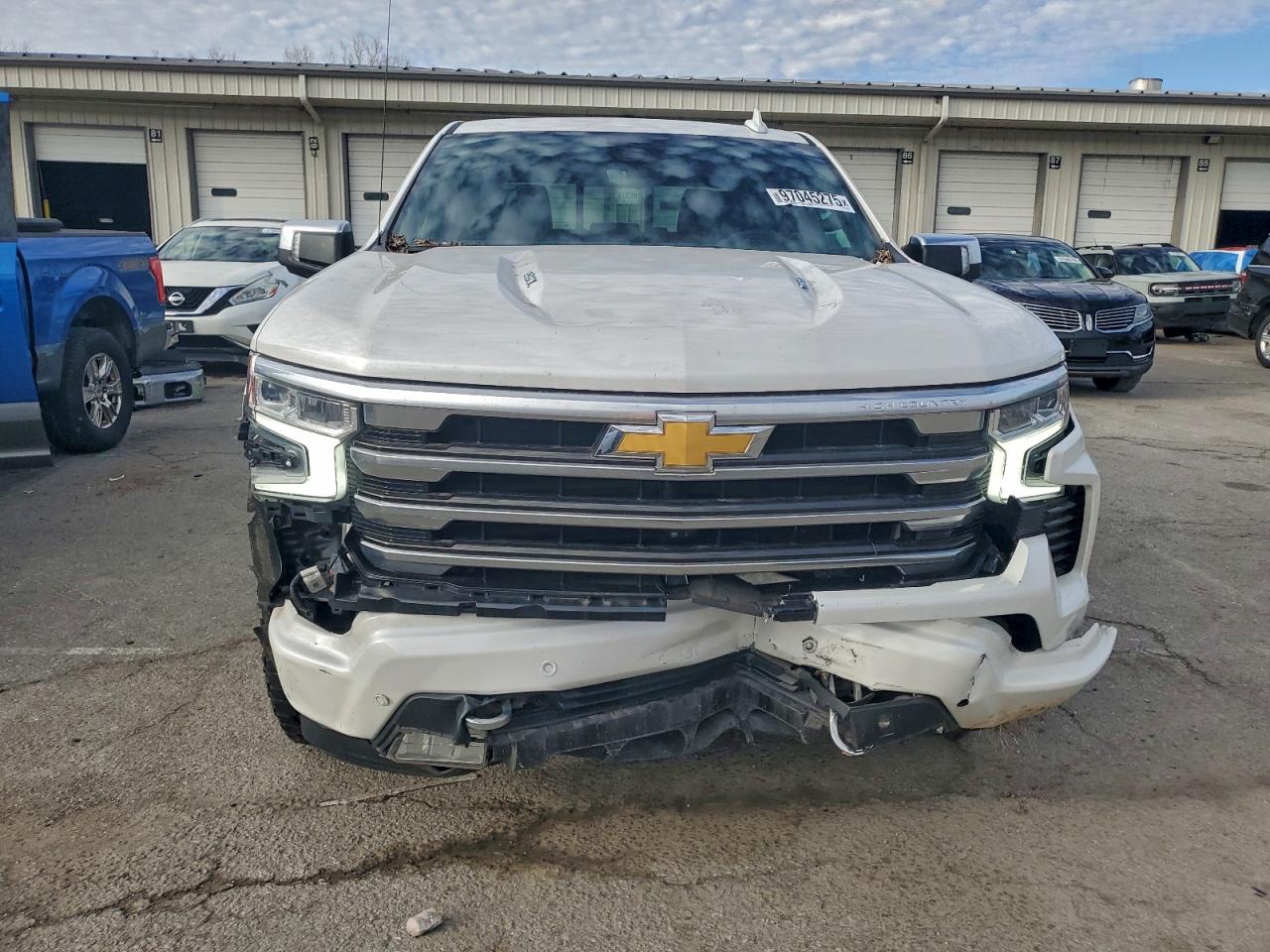 2023 CHEVROLET SILVERADO K1500 HIGH COUNTRY photo 9