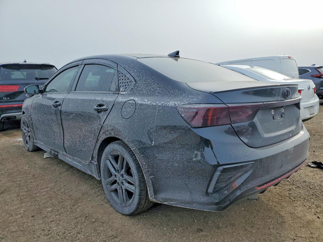 2020 KIA FORTE GT LINE photo 2