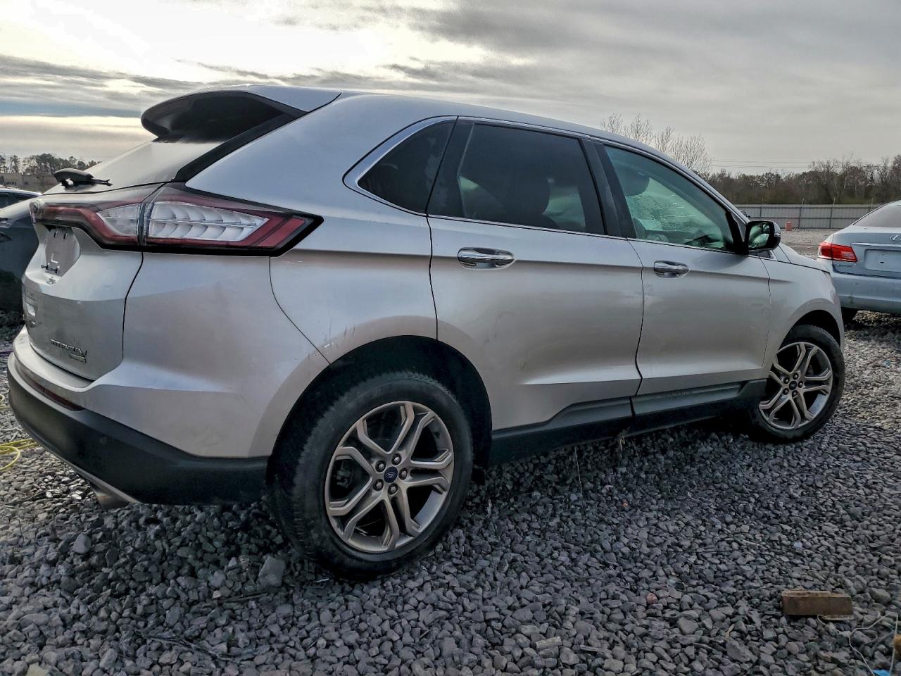 2018 FORD EDGE TITANIUM photo 3
