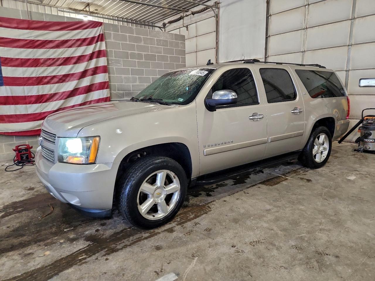 2008 CHEVROLET SUBURBAN