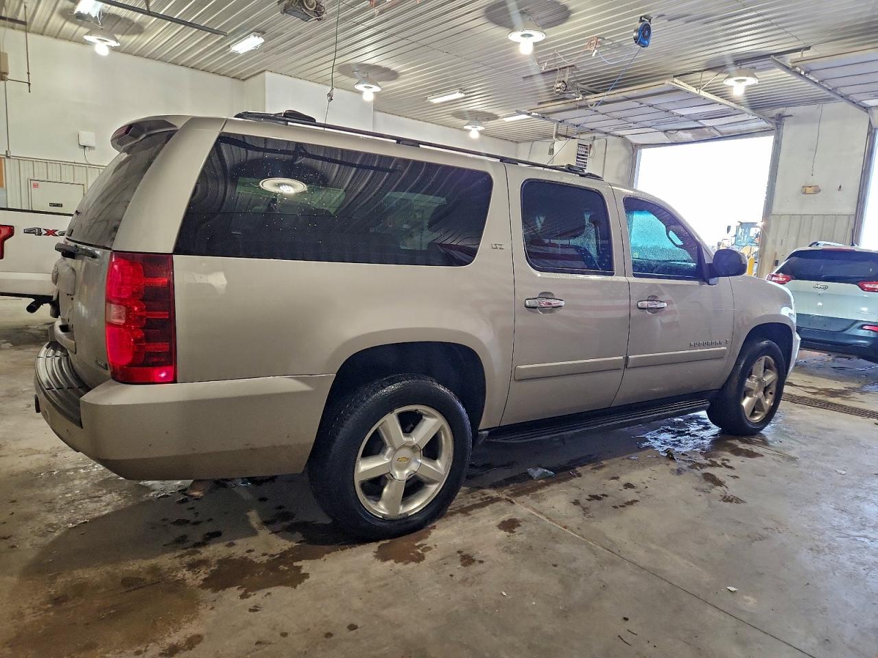 2008 CHEVROLET SUBURBAN K1500 LS photo 7