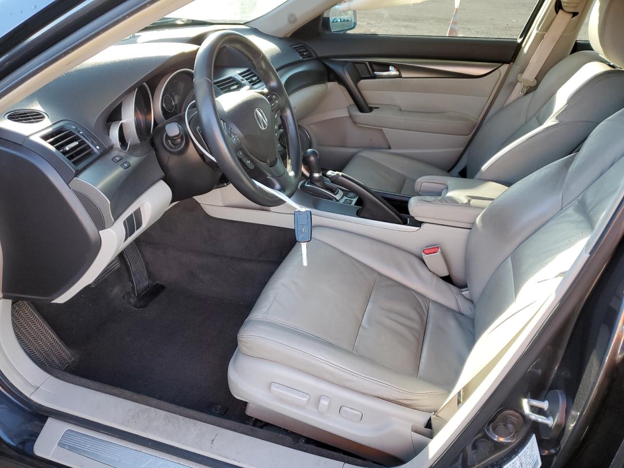 2012 ACURA TL photo 13